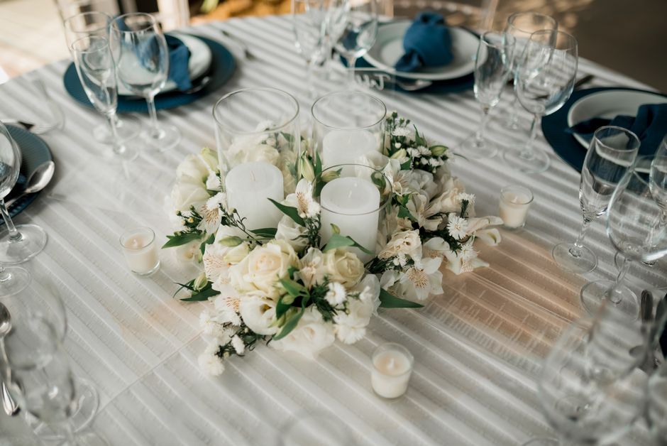 Elegant wedding table decor setup by a wedding planner